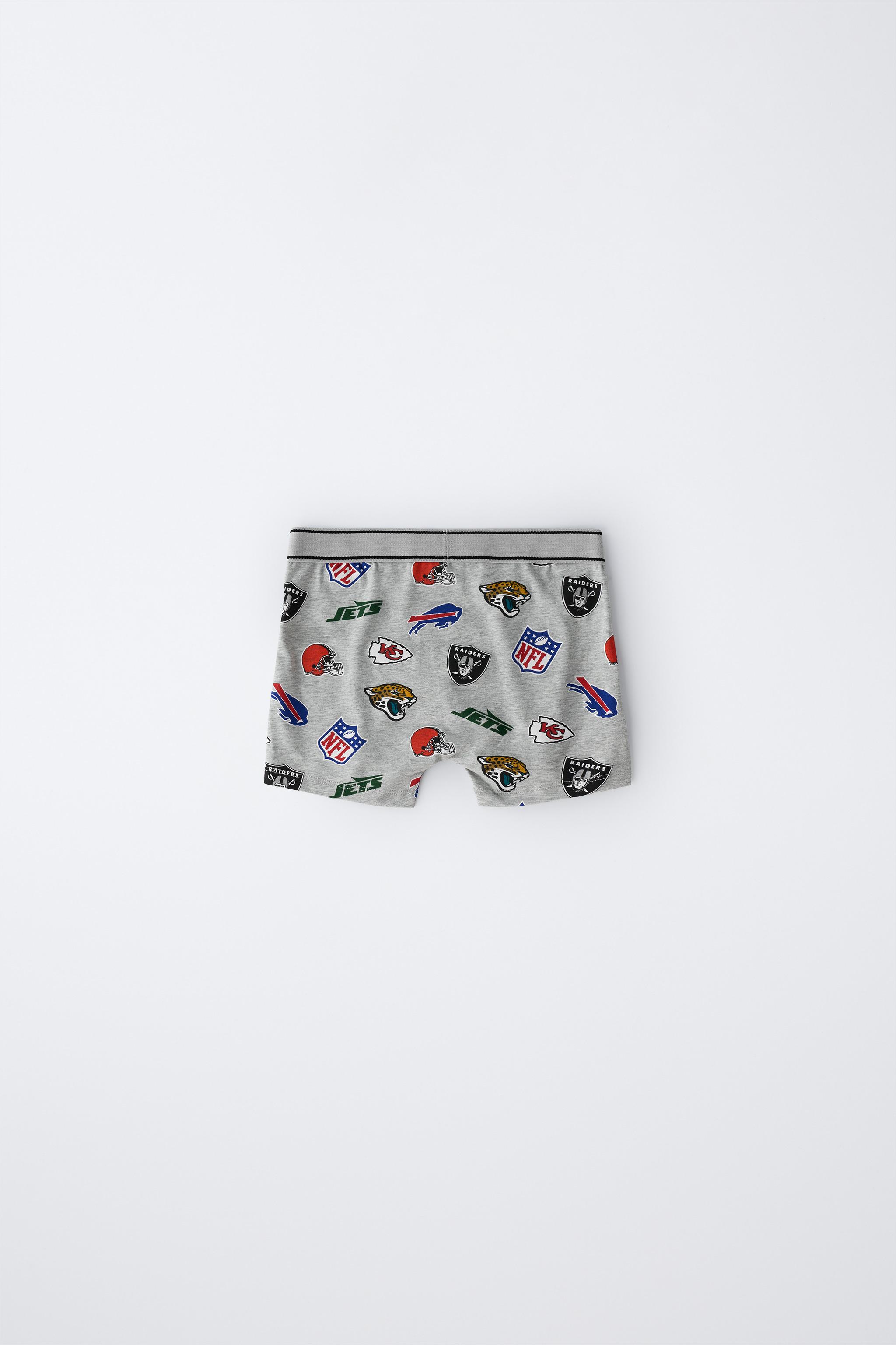 6-14 YEARS/ TWO-PACK OF NFL © OUTER STUFF BOXERS